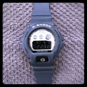 Grey G-shock men’s watch